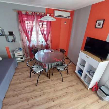 Apartman Sunce Murter Exteriör bild