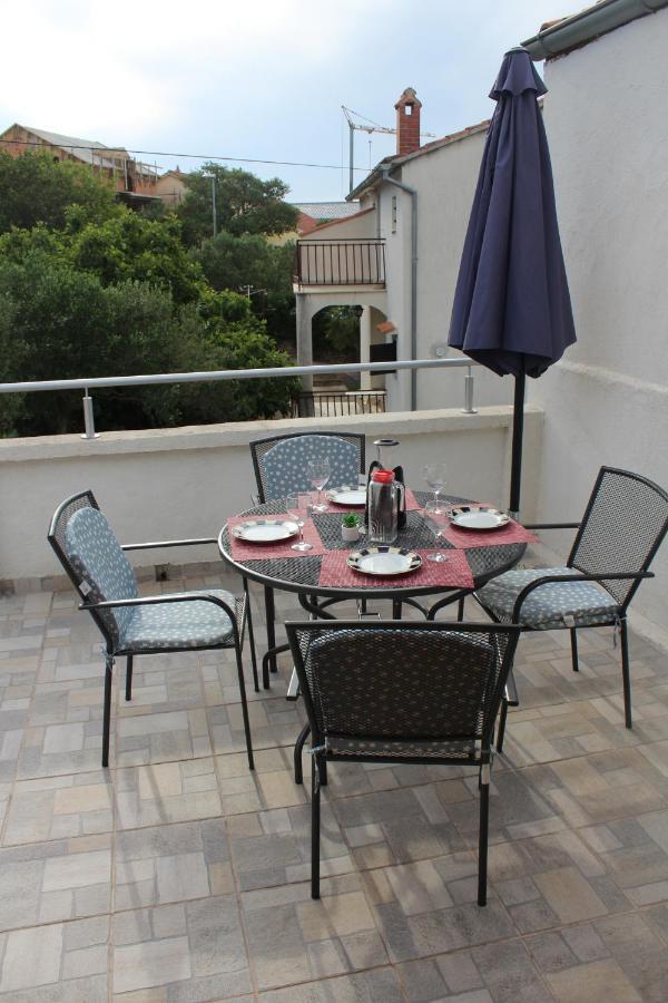 Apartman Sunce Murter Exteriör bild