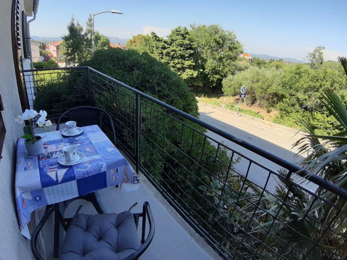 Apartman Sunce Murter Exteriör bild
